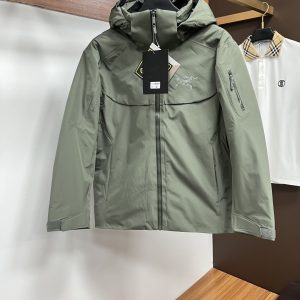 Arc'teryx down ski jacket, logo embroidered shell and down jacket
