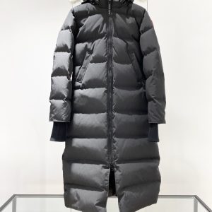 Canada goose black long02
